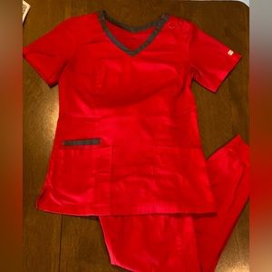 Maven Matrix Red Scrub Set